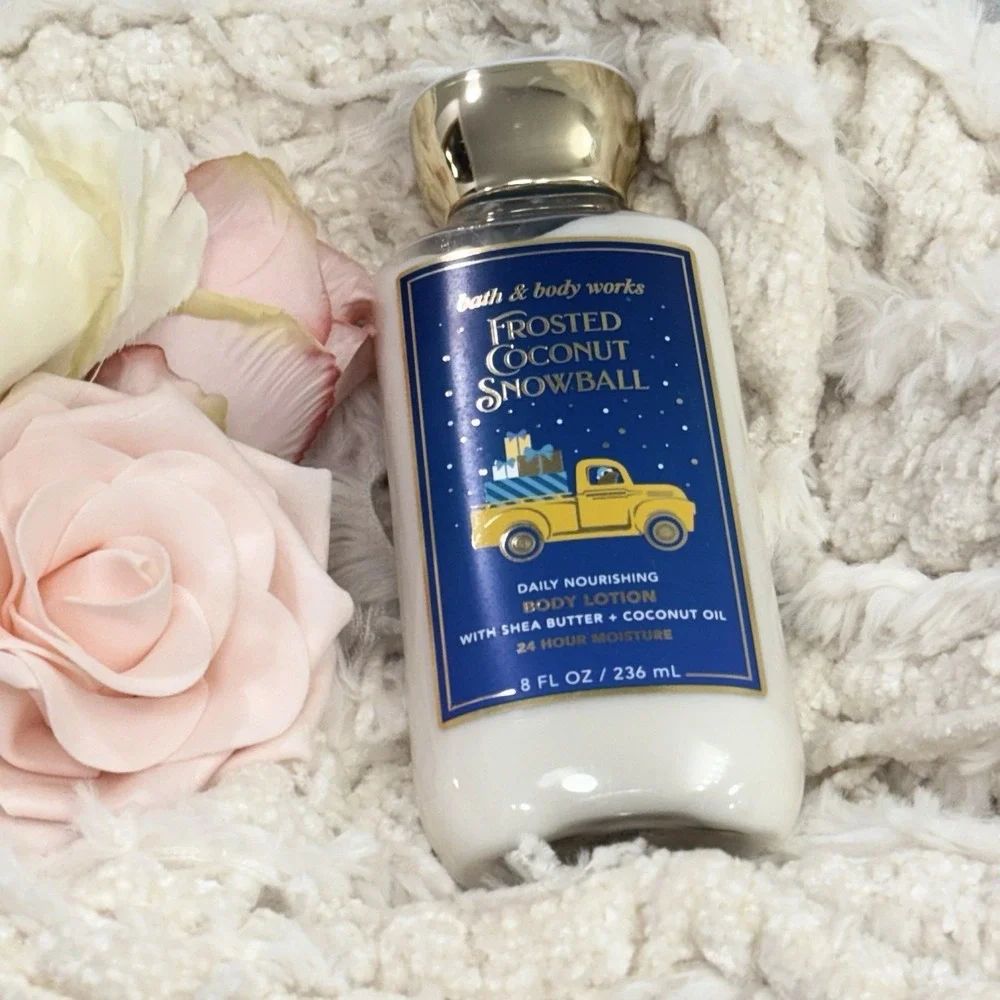 Bath & Body Works Frosted Coconut Snowball Body Lotion 24 Hour Moisture 8 oz NEW